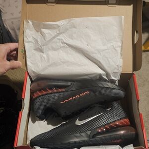 Size 11 - Nike Air Max Phoenix Black Red Metallic Silver